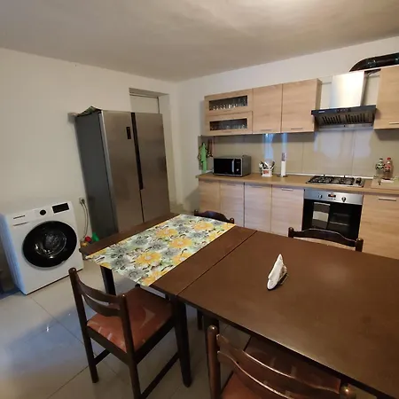 Cozy With Balcony And Free Parking * Варна